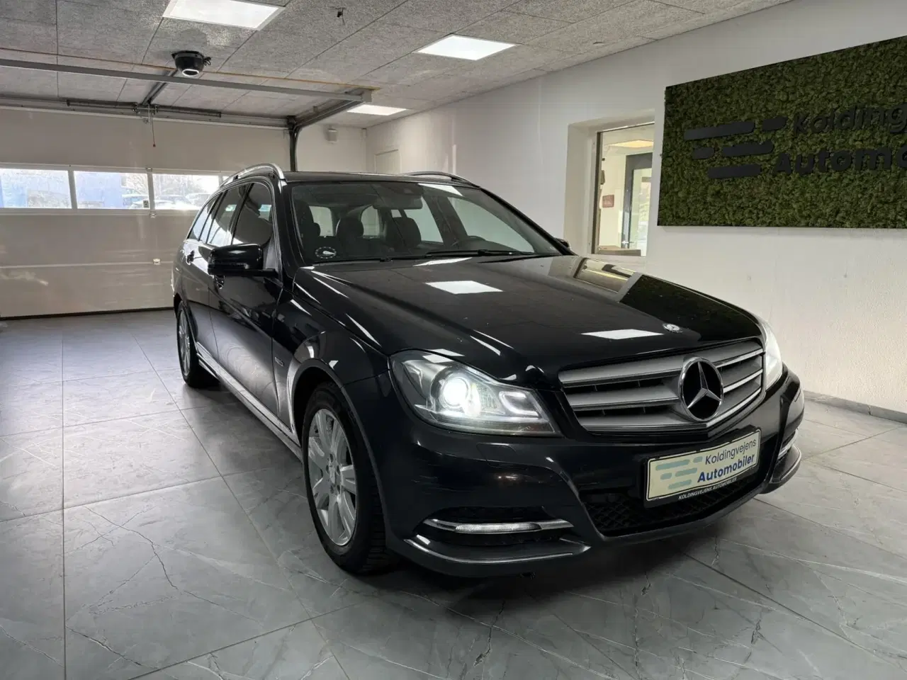 Billede 1 - Mercedes-Benz C220 d T 2,1 CDI BlueEfficiency Avantgarde 170HK Stc Aut.