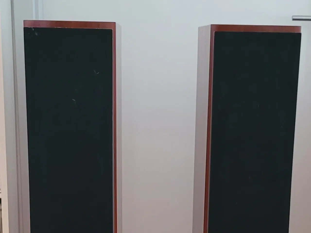 Billede 1 - Dali Mentor 6 Utrolig flot og Velspillende Gulvhøj