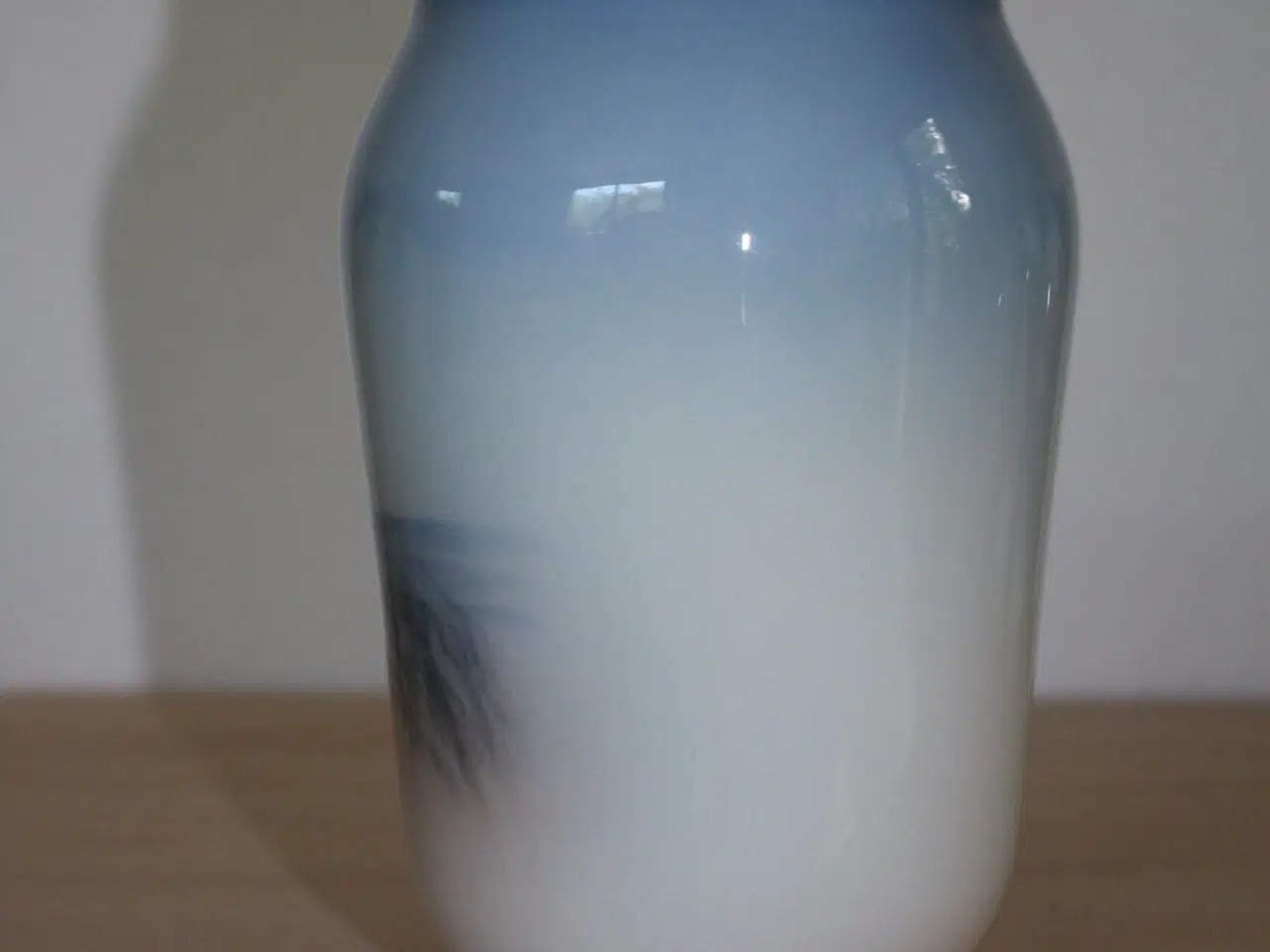 Billede 4 - Vase med landskab fra Royal Copenhagen