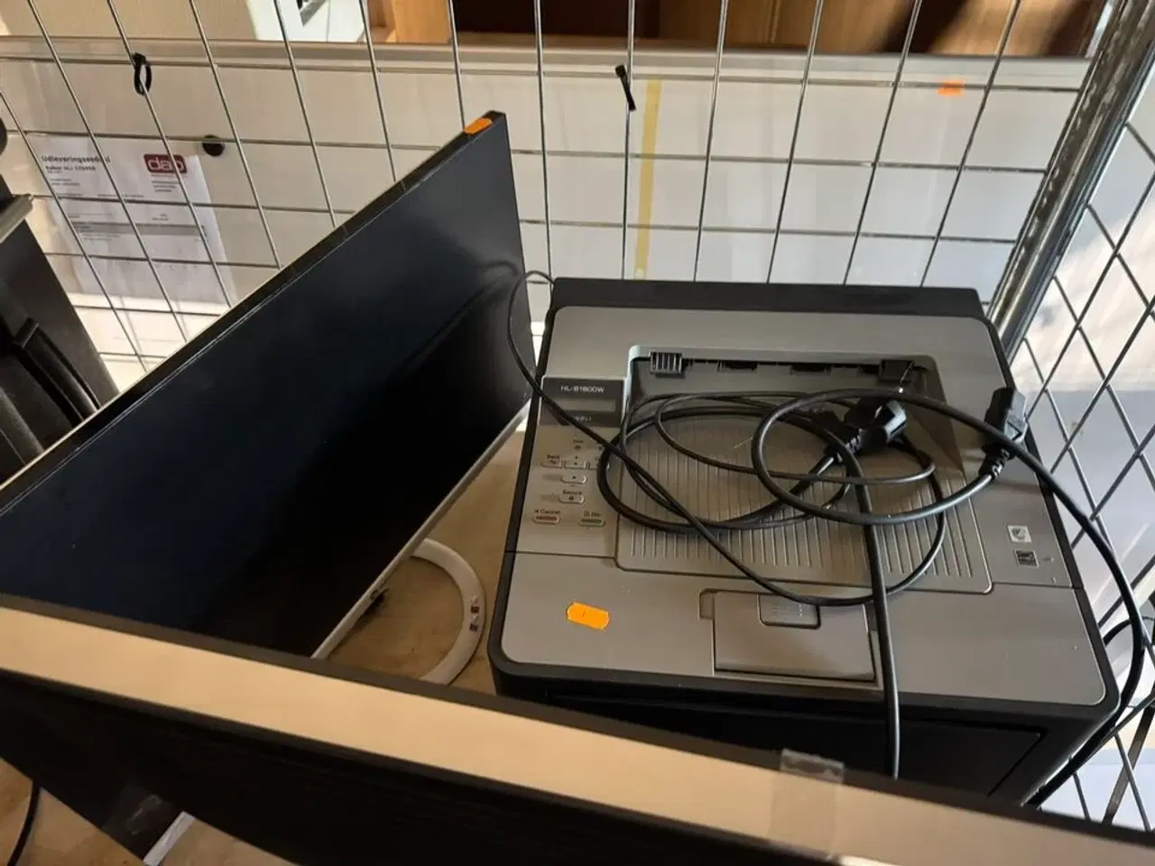 Billede 1 - Monitorer LG og DELL, printer og studio højttaler