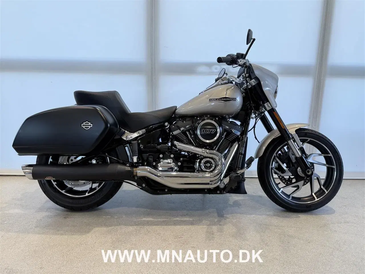 Billede 1 - Harley-Davidson FLSB Sport Glide 107"