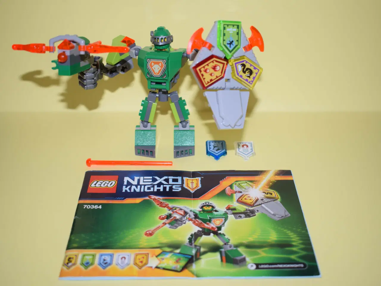 Billede 3 - Lego Nexo Knights, 5 sæt battle suits