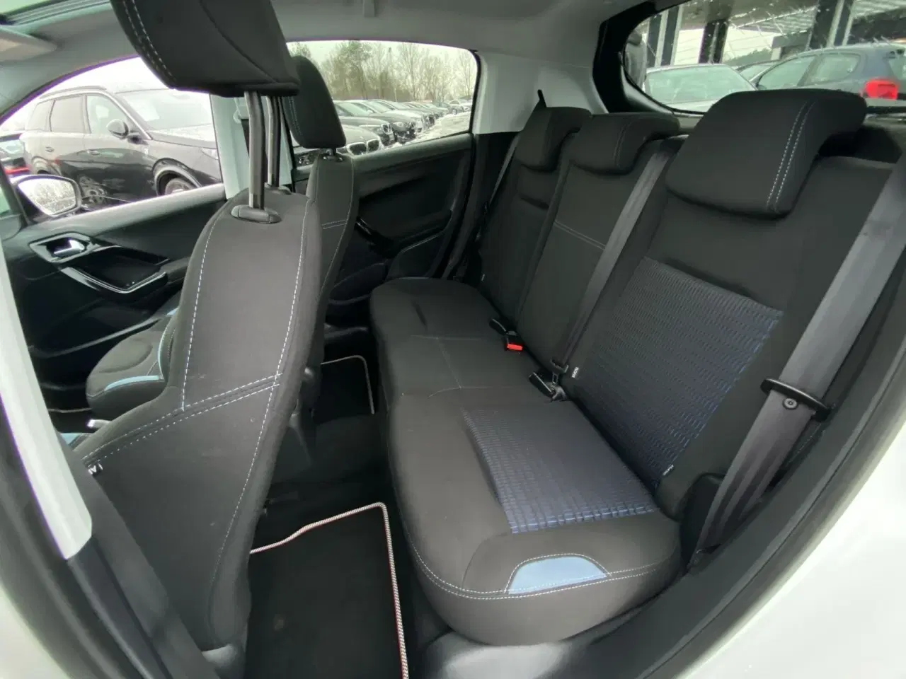 Billede 9 - Peugeot 208 1,2 VTi Allure 82HK 5d