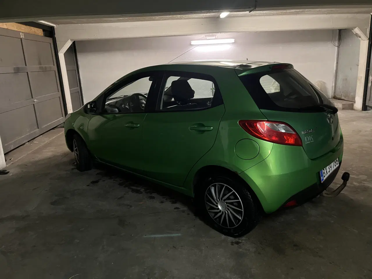 Billede 4 - Velkørende flot Mazda 2