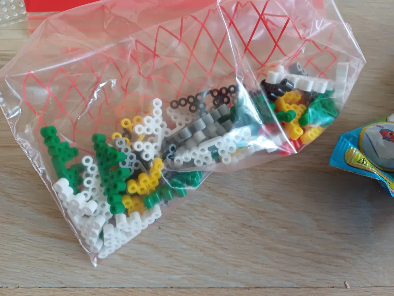 Billede 4 - 3.5 kg Hama perler og plader