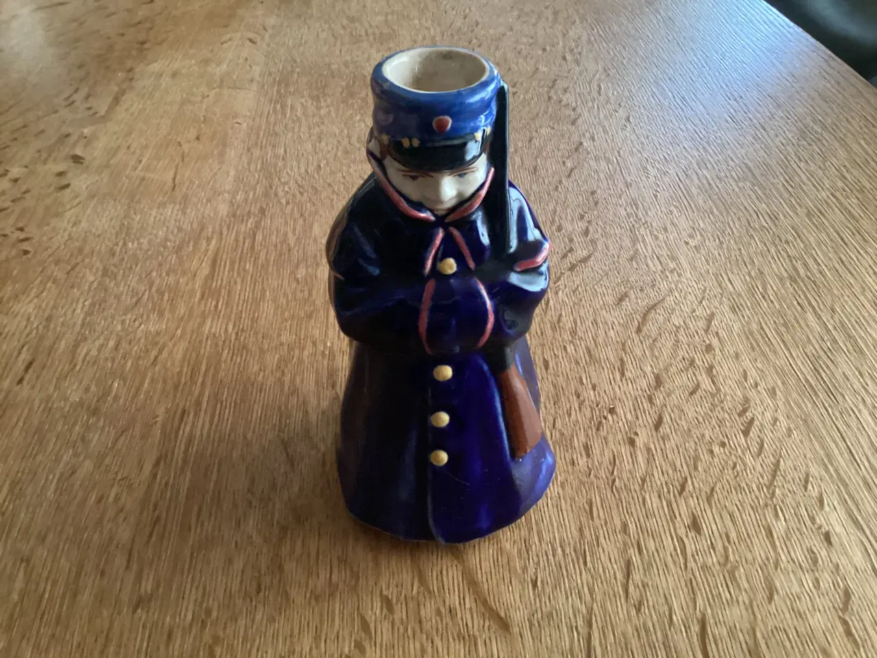 Billede 6 - Aluminia Soldaten fra 1908 af P. Herold 723/616