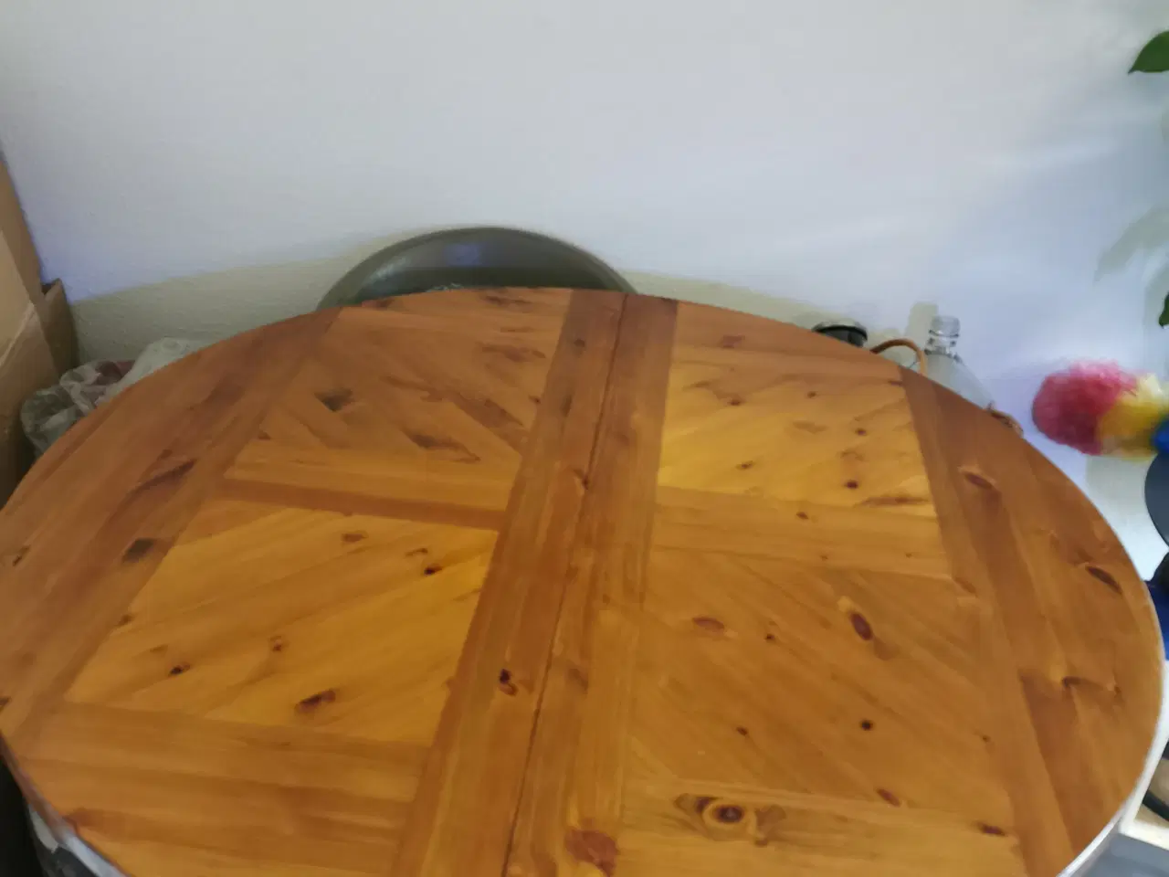 Billede 4 - Massivt spisebord