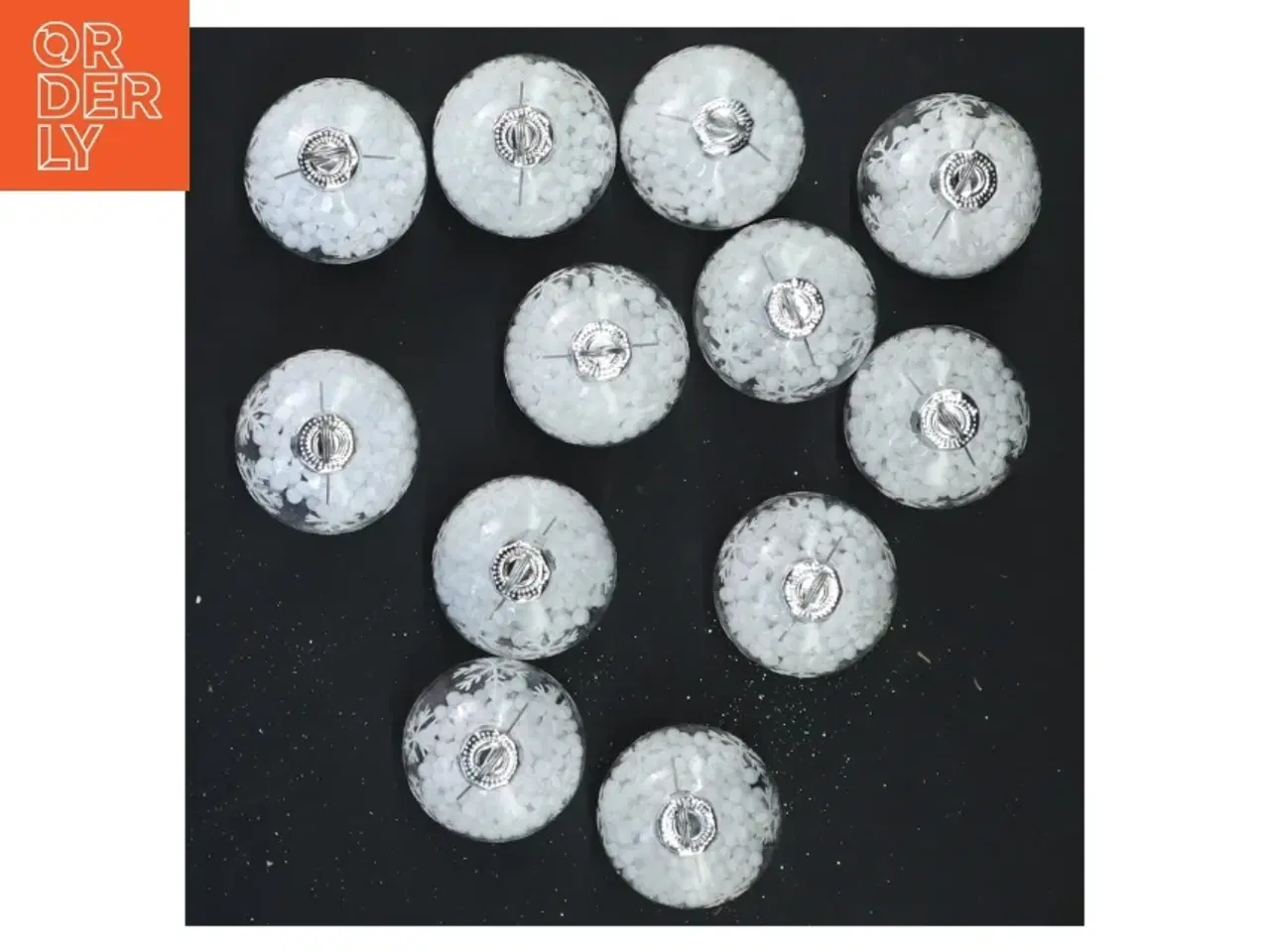 Billede 2 - Glaskugler med snefnug (str. 5x4 cm)