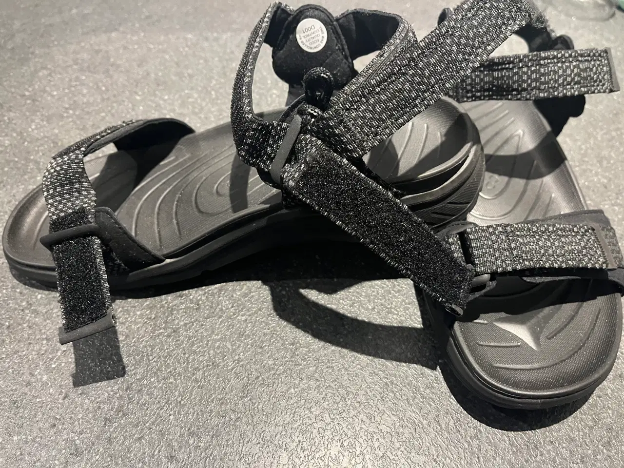 Billede 3 - ECCO sandaler som ny