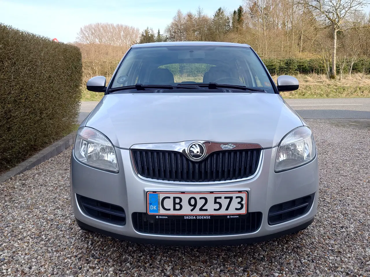Billede 2 - Ny serviceret velholdt familie bil med god plads.