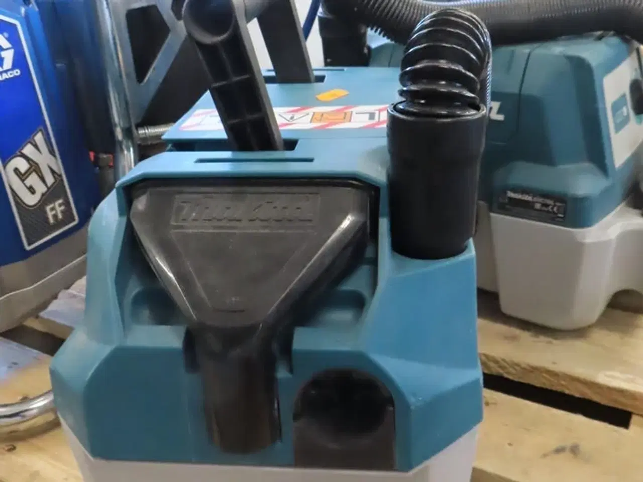 Billede 4 - Akku-støvsuger MAKITA