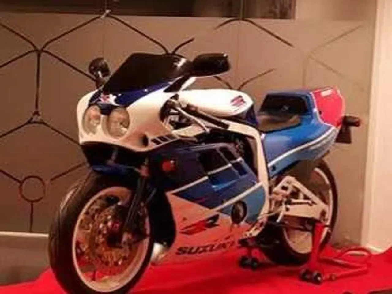 Billede 2 - Suzuki GSXR 750R - NR 72/500