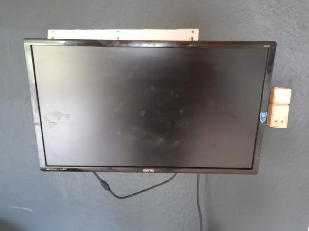 Billede 1 - BenQ GL2460 - LED-Skærm 24"  og vægbeslag