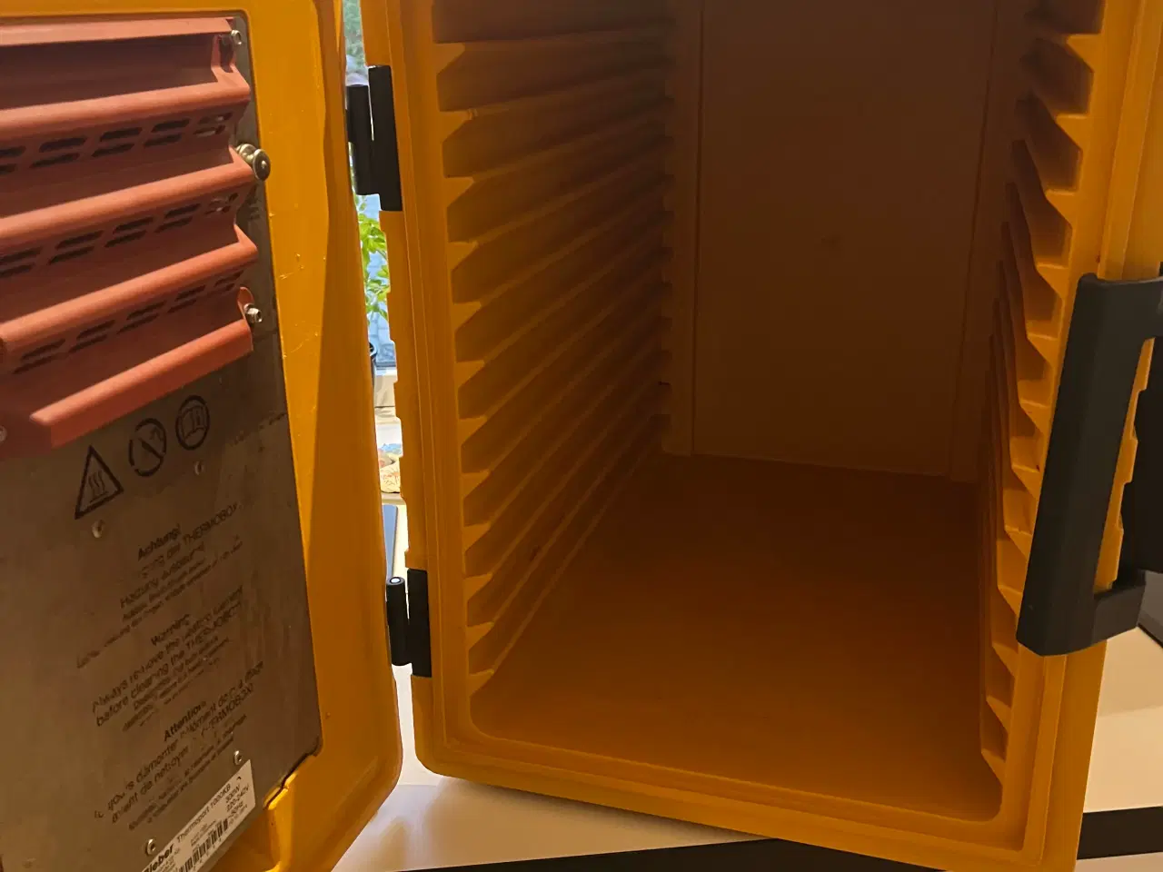 Billede 4 - RIEBER TERMOKASSE 