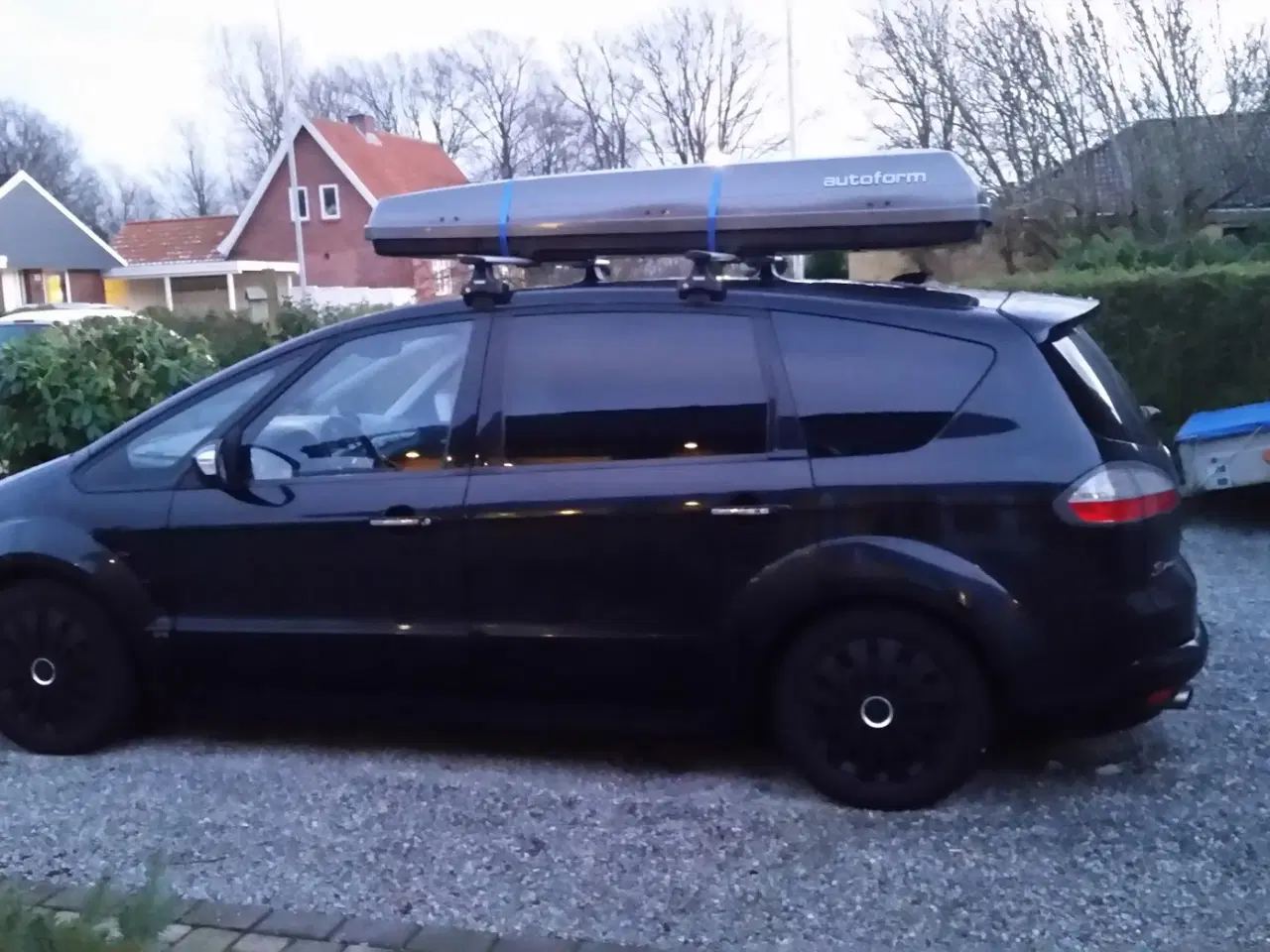 Billede 1 - Tagbøjlesæt Thule WingBar til FORD S-Max