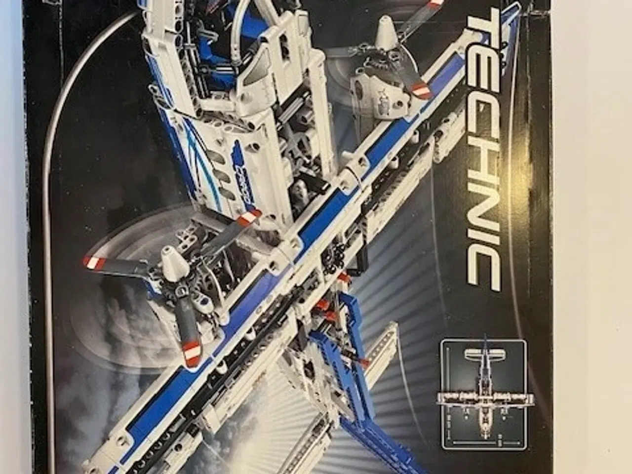 Billede 4 - Lego transportfly 42025 Technic