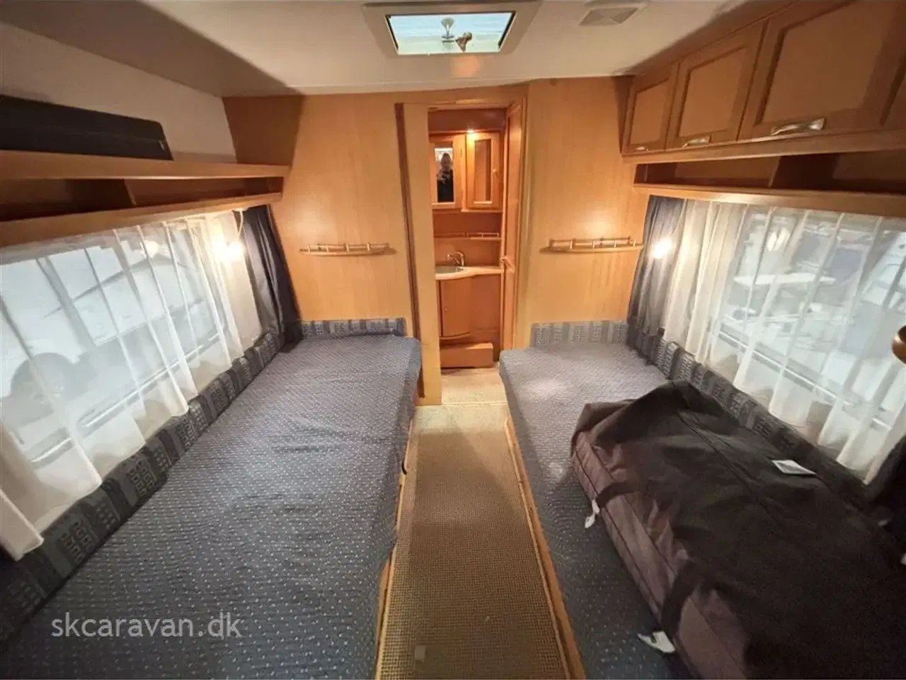 Billede 4 - 2006 - LMC Dominant 640 HTE   Stor Lækker vogn med centralvarme