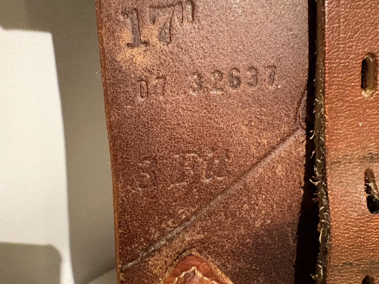 Billede 5 - HDR springsadel