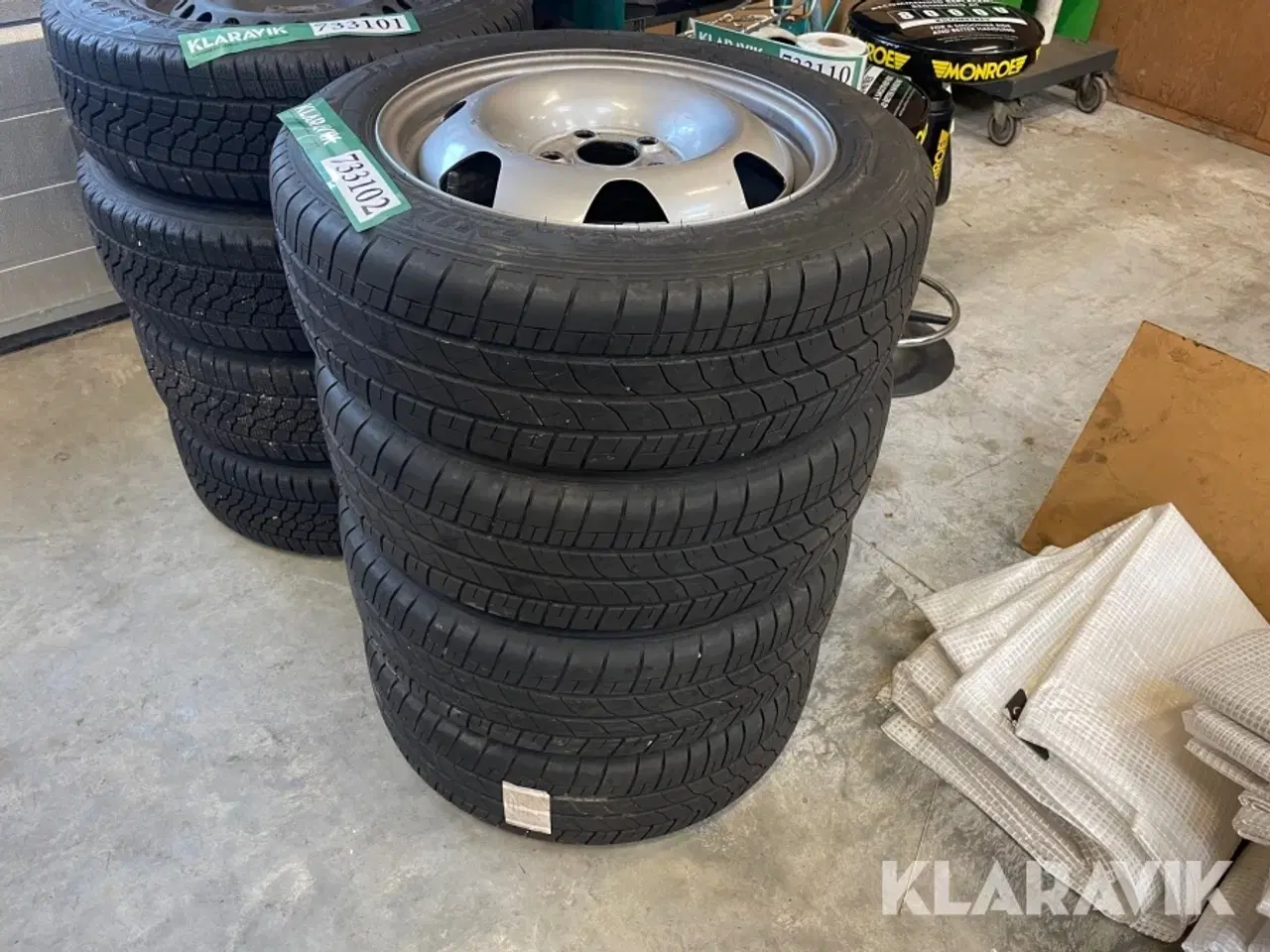 Billede 1 - Dæk Bridgestone 215/60R17 4 styk