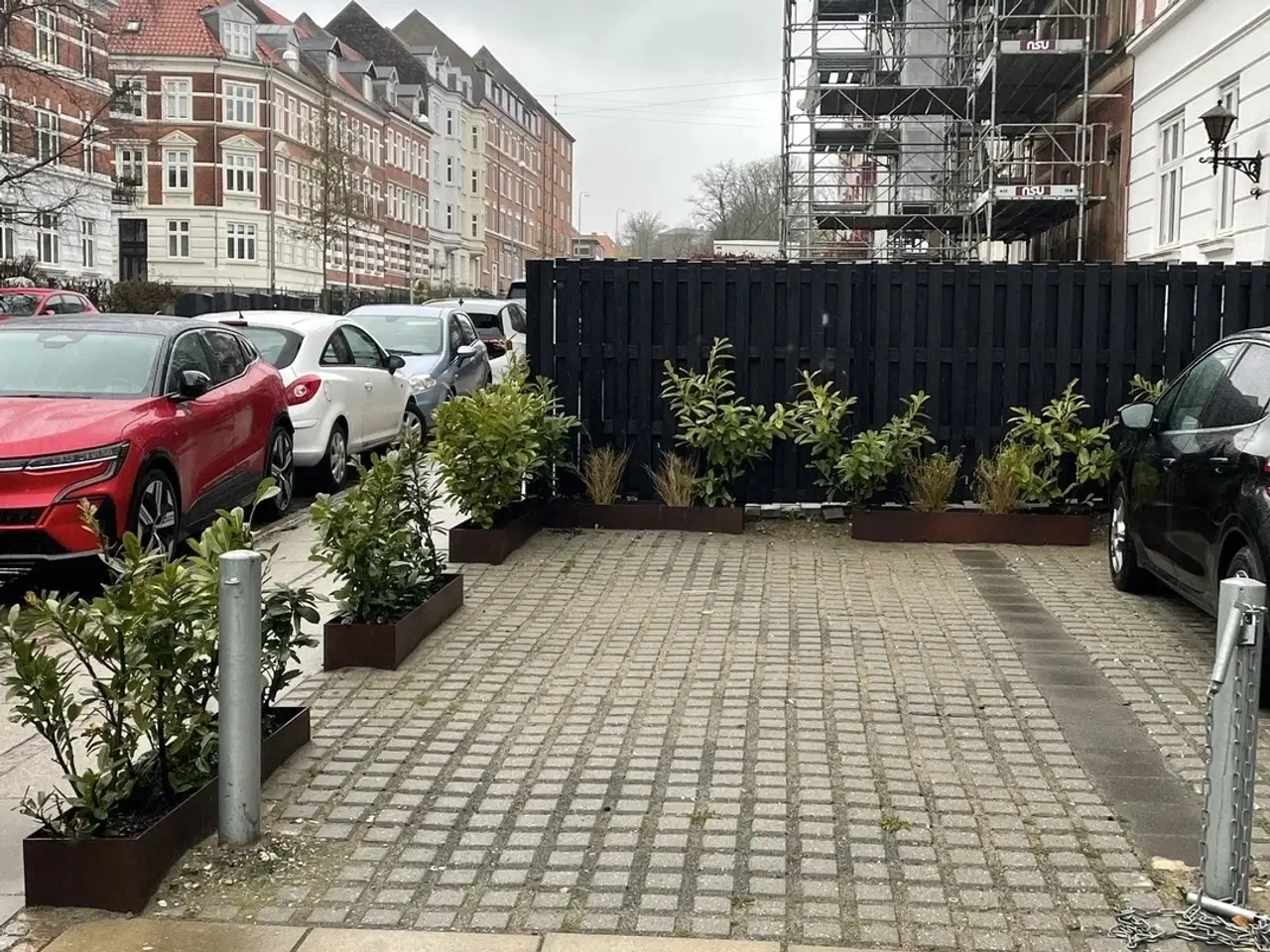 Billede 3 - Kælderlejemål egnet til kontor eller lager inkl. 1 privat parkeringsplads.