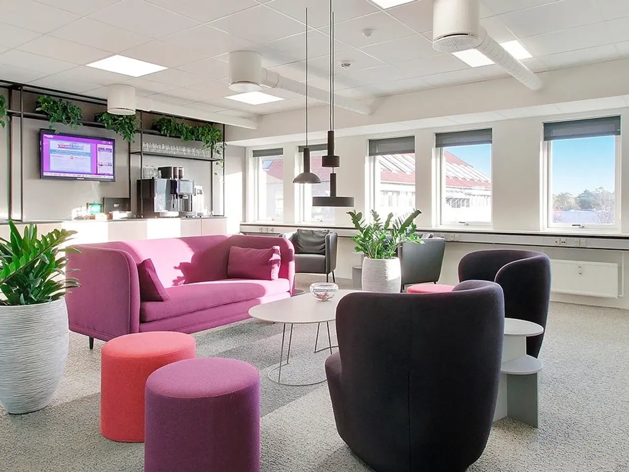 Billede 7 - Velbeliggende kontorer med fælleskantine og fitnesscenter