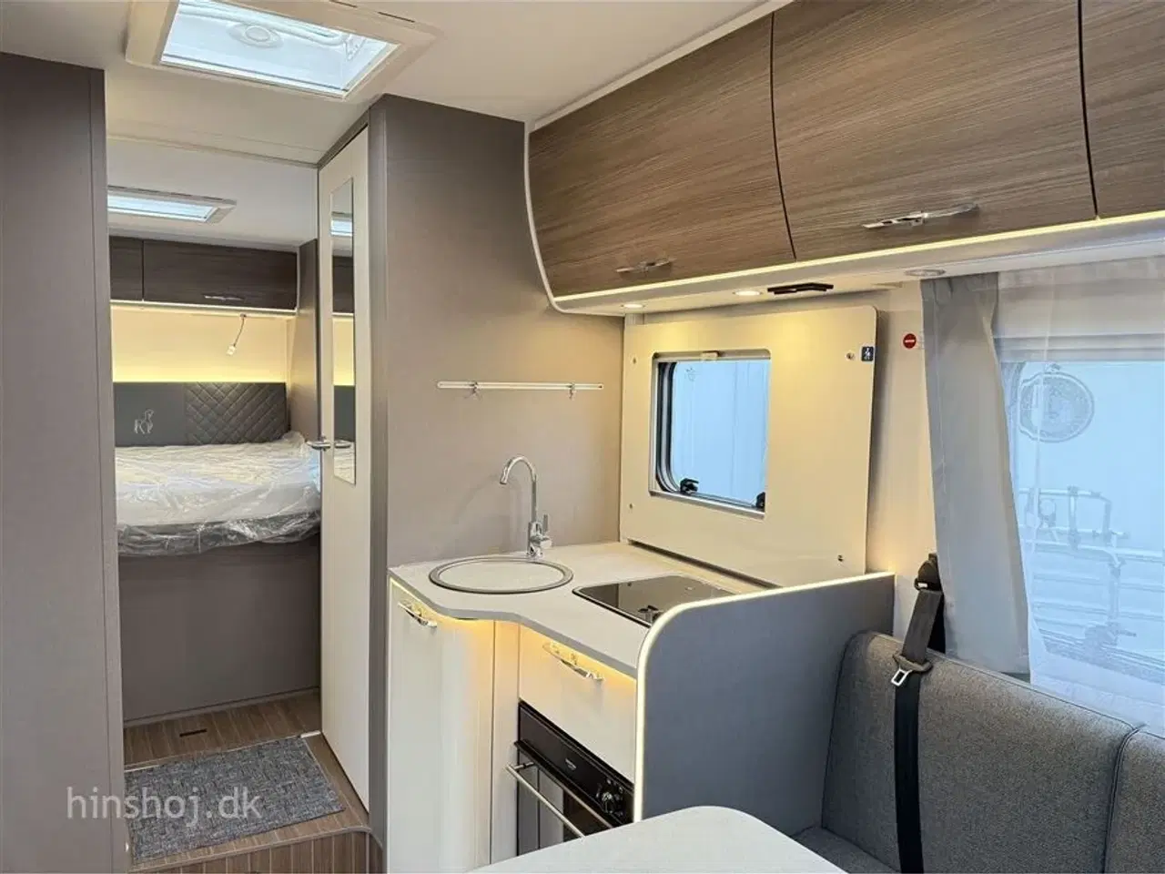 Billede 22 - 2025 - Etrusco T 7400 QBC Aut.   Drømmeautocamperen: Etrusco By Hymer – Komfort og Luksus i Én Pakke