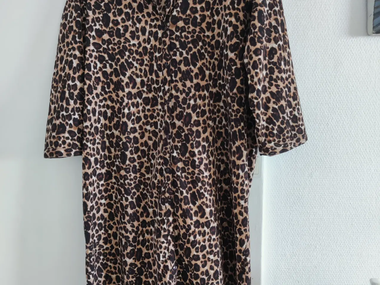 Billede 3 - Sommerkjole Leopard, Bubbleroom