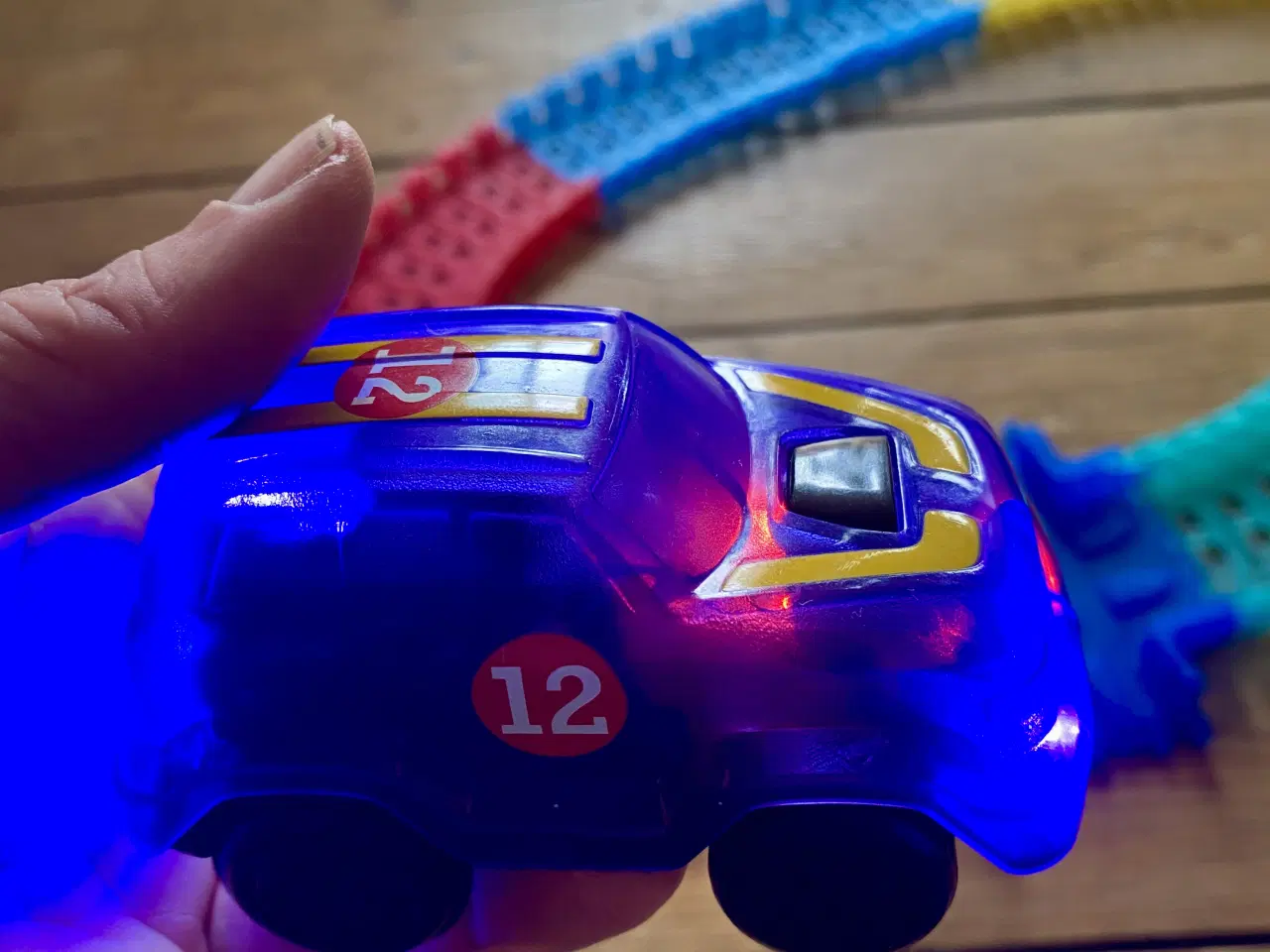 Billede 2 - Flexi-trax bil og bane