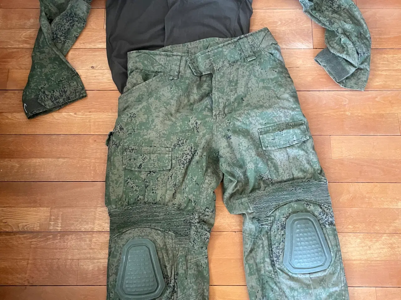 Billede 1 - Airsoft grej med det hele