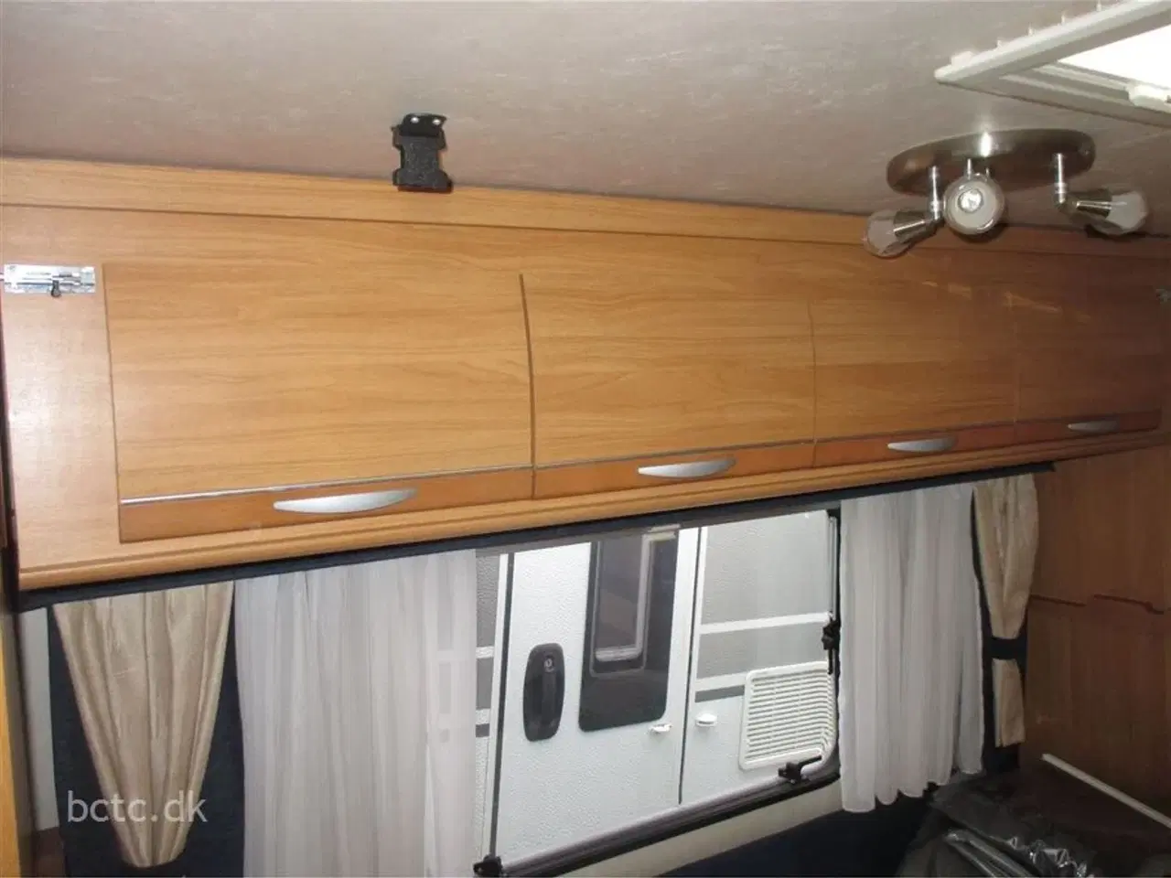 Billede 12 - 2014 - Adria Classica 663 UK Køjevogn