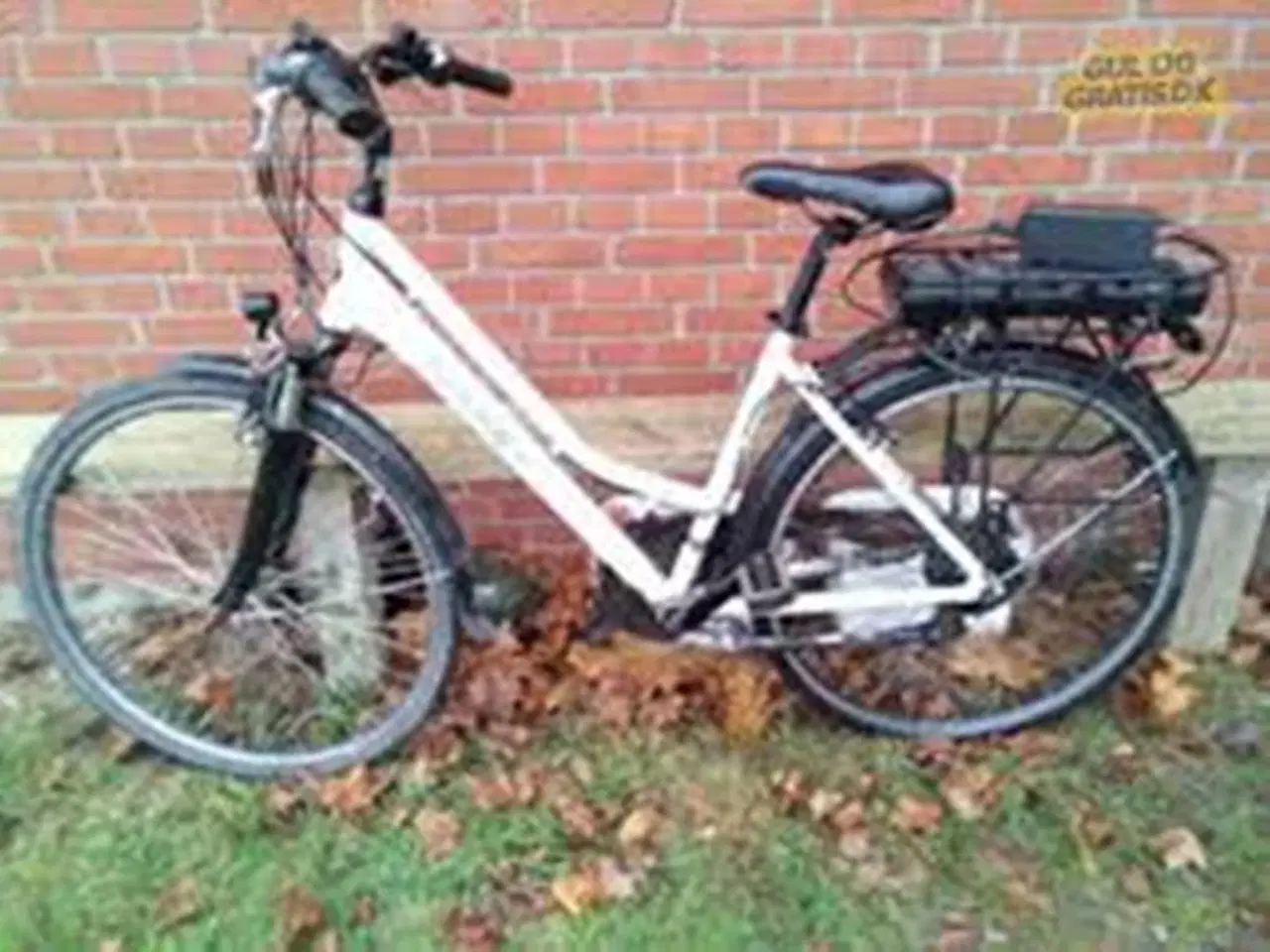 Billede 2 - Let defekt E-Bike MODTAGES GRATIS her på adressen 