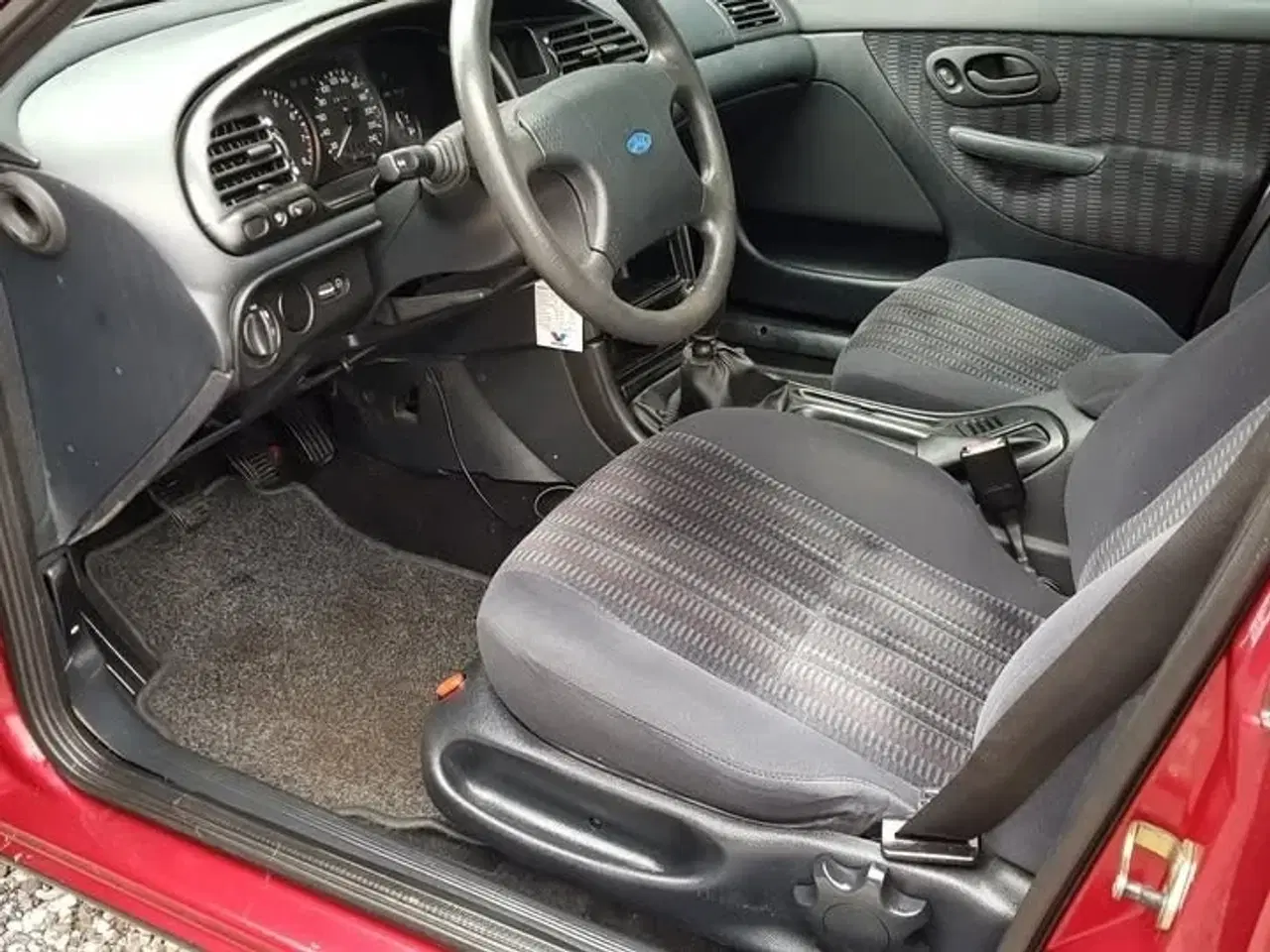 Billede 10 - Ford Mondeo 1,8i CLX