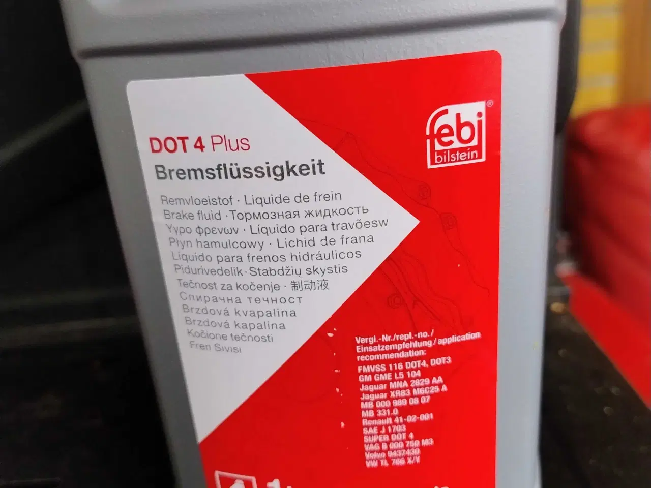 Billede 4 - Bremsevæske Febi Dot4 plus (åbnet, har cirka 0,9l)