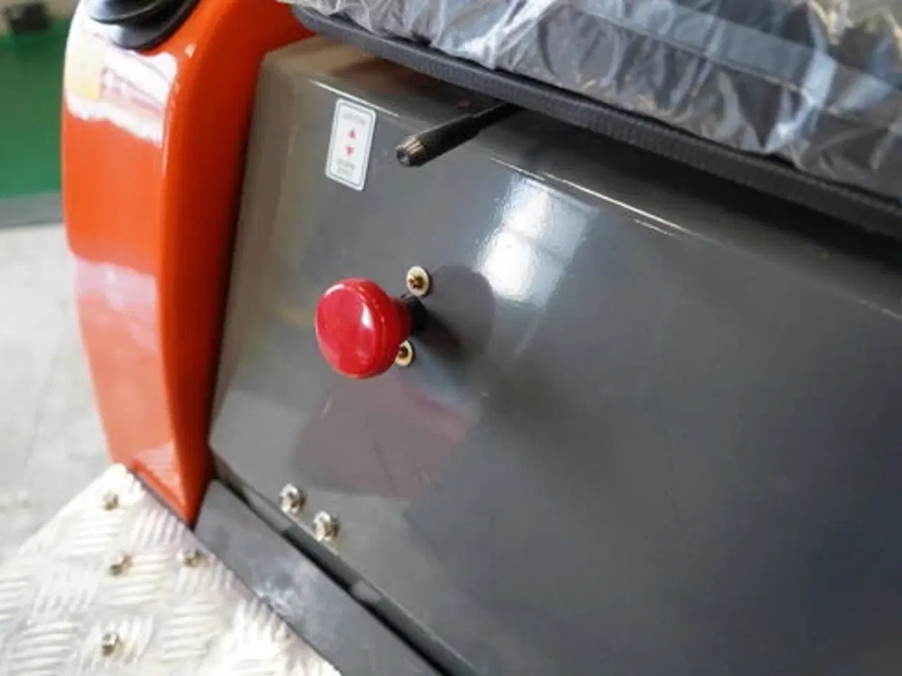 Billede 16 - MINILÆSSER – ELEKTRISK 4X4 på auktion