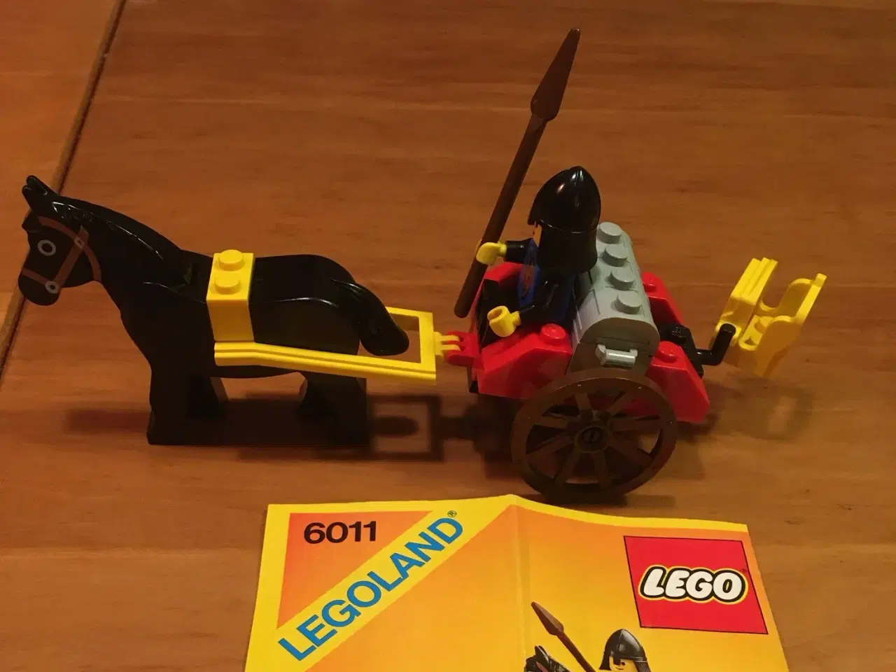 Billede 2 - Lego 6011 Black Knight's Treasure