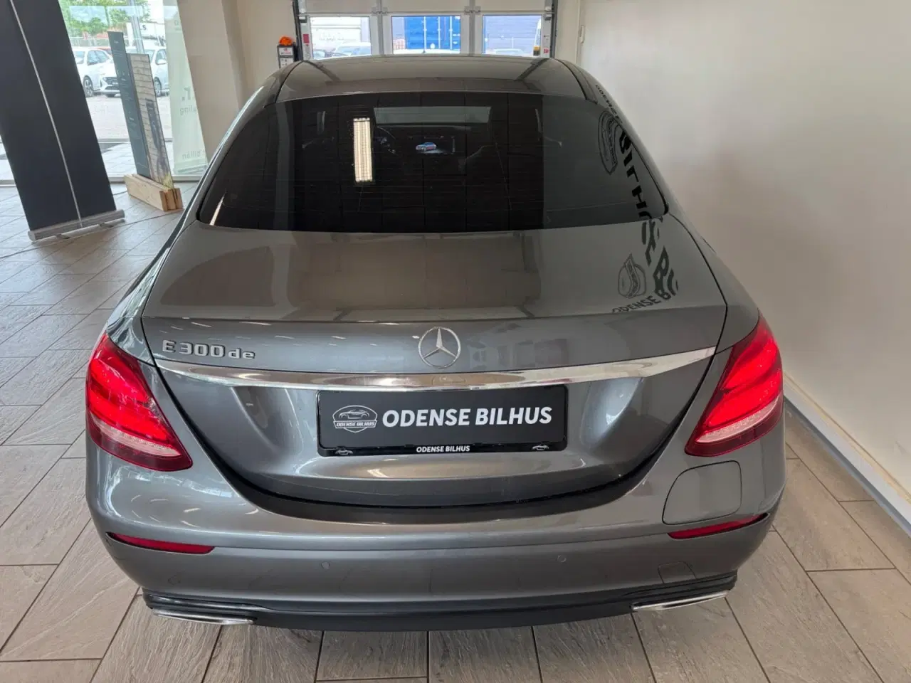 Billede 7 - Mercedes E300 de 2,0 Avantgarde aut.