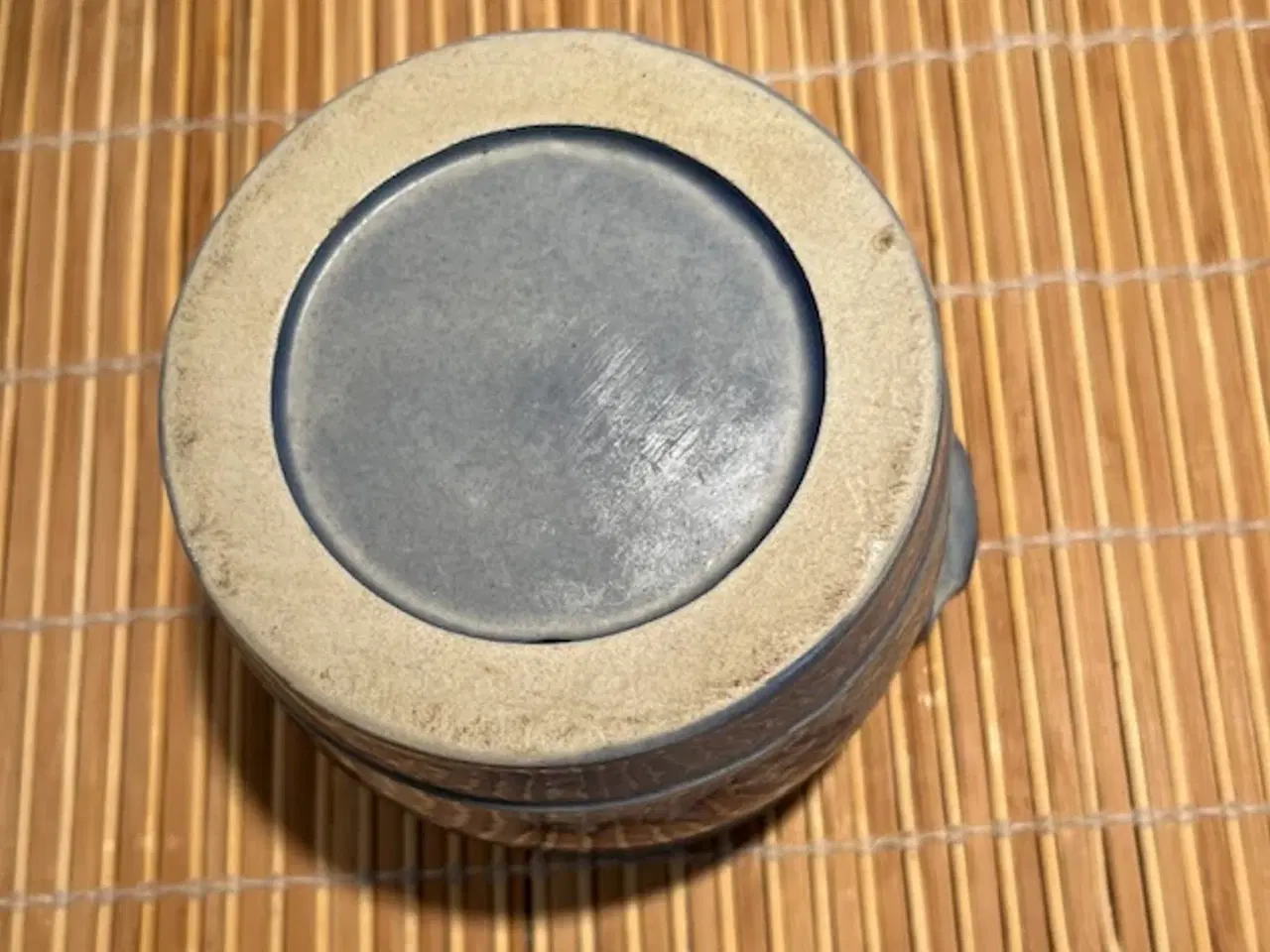 Billede 4 - Charmerende saltglaseret stentøjskrukke - blå+grå