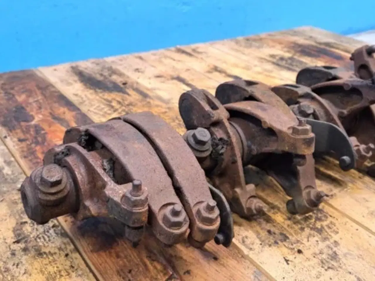 Billede 14 - Iveco Cursor13    Vippeaksel   99475575