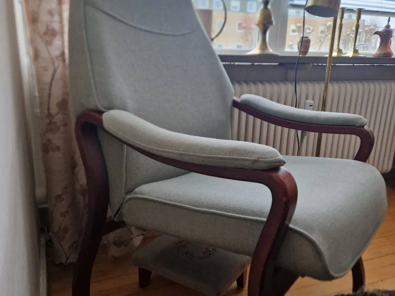 Billede 1 - Lænestol med armlæn