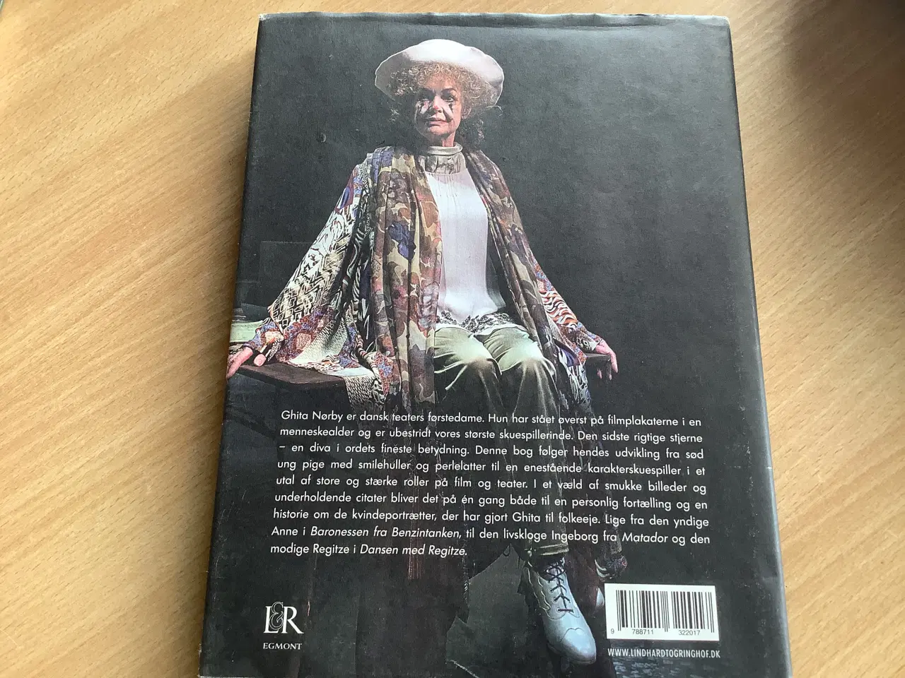 Billede 2 - biografi af Ghita Nørby