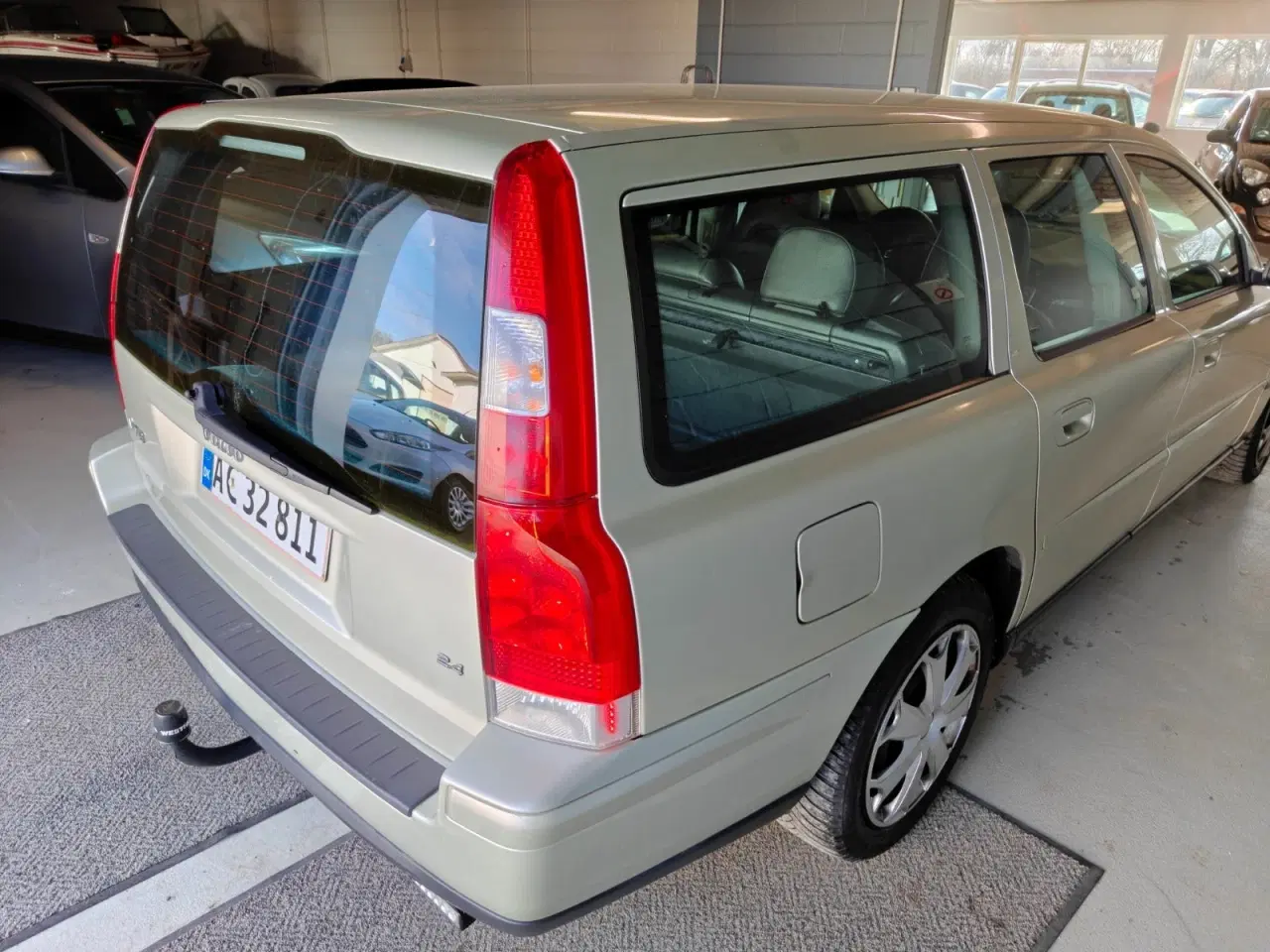 Billede 5 - Volvo V70 2,4 140 Momentum
