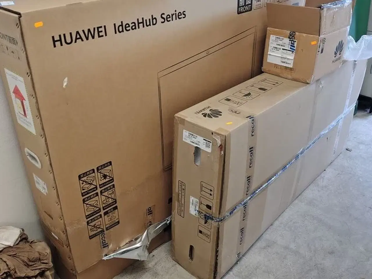 Billede 8 - Mødeskærm med stativ, 65", ubrugt HUAWEI IdeaHub