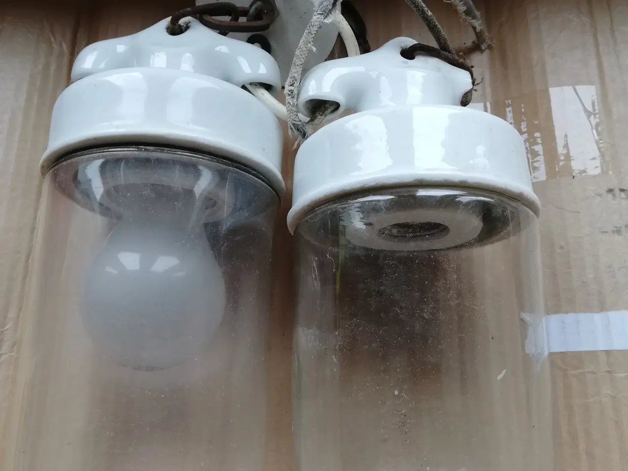 Billede 1 - Loftlampe med keramisk fatning