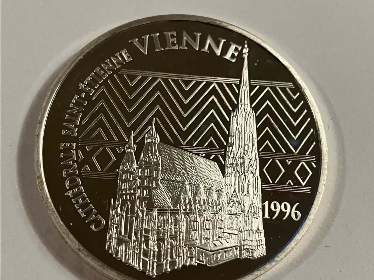 Billede 1 - 100 Francs / 15 Euro 1996 France - St. Stephen's Cathedral, Vienna