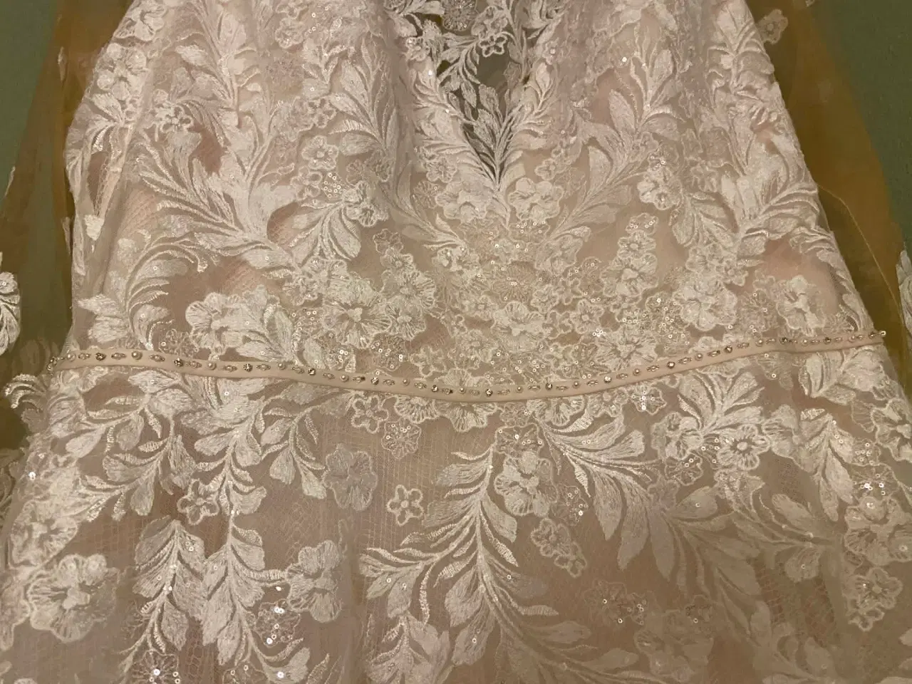 Billede 5 - Brudekjole ubrugt 