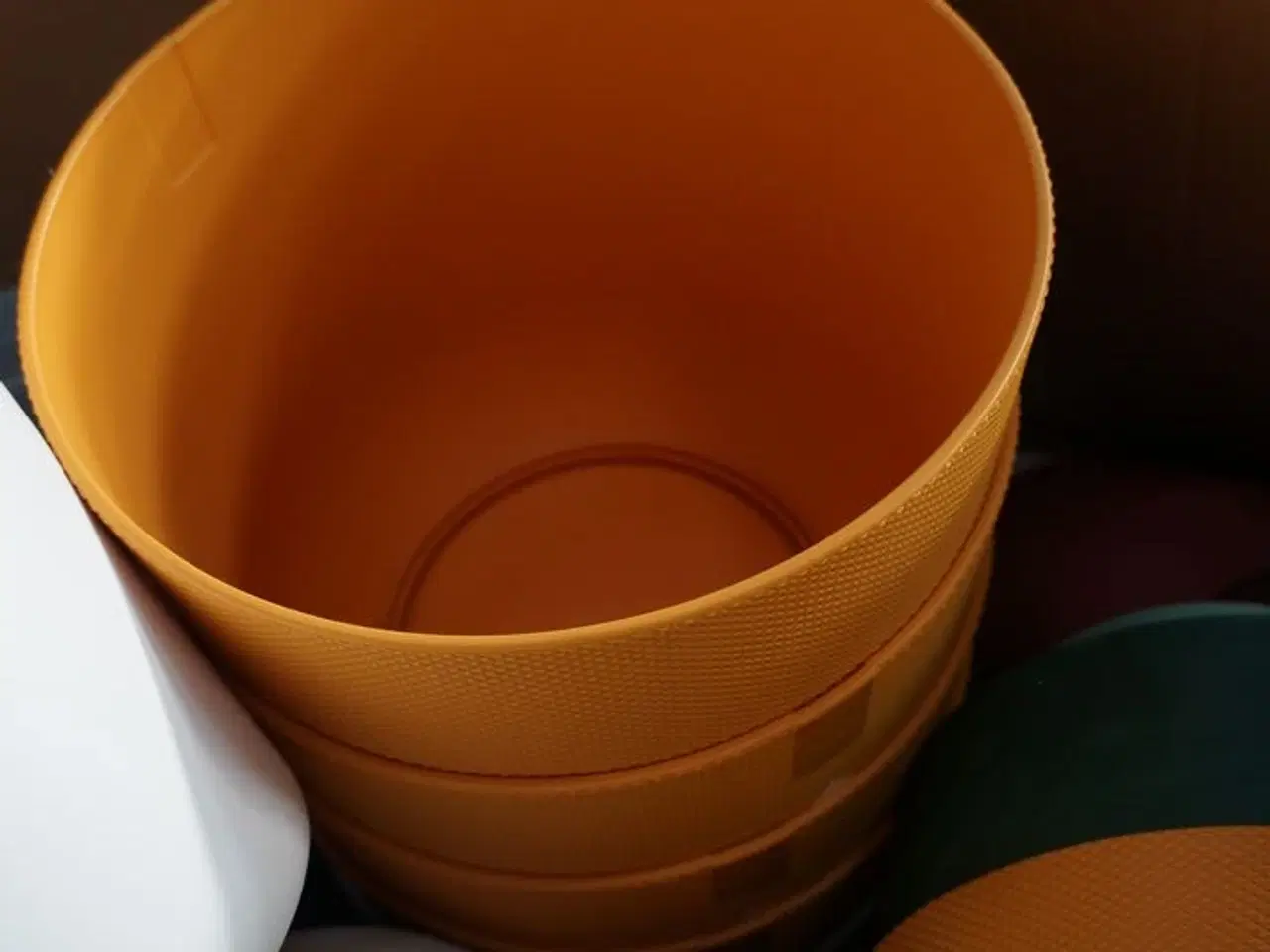 Billede 5 - Palle med diverse plasticpotter