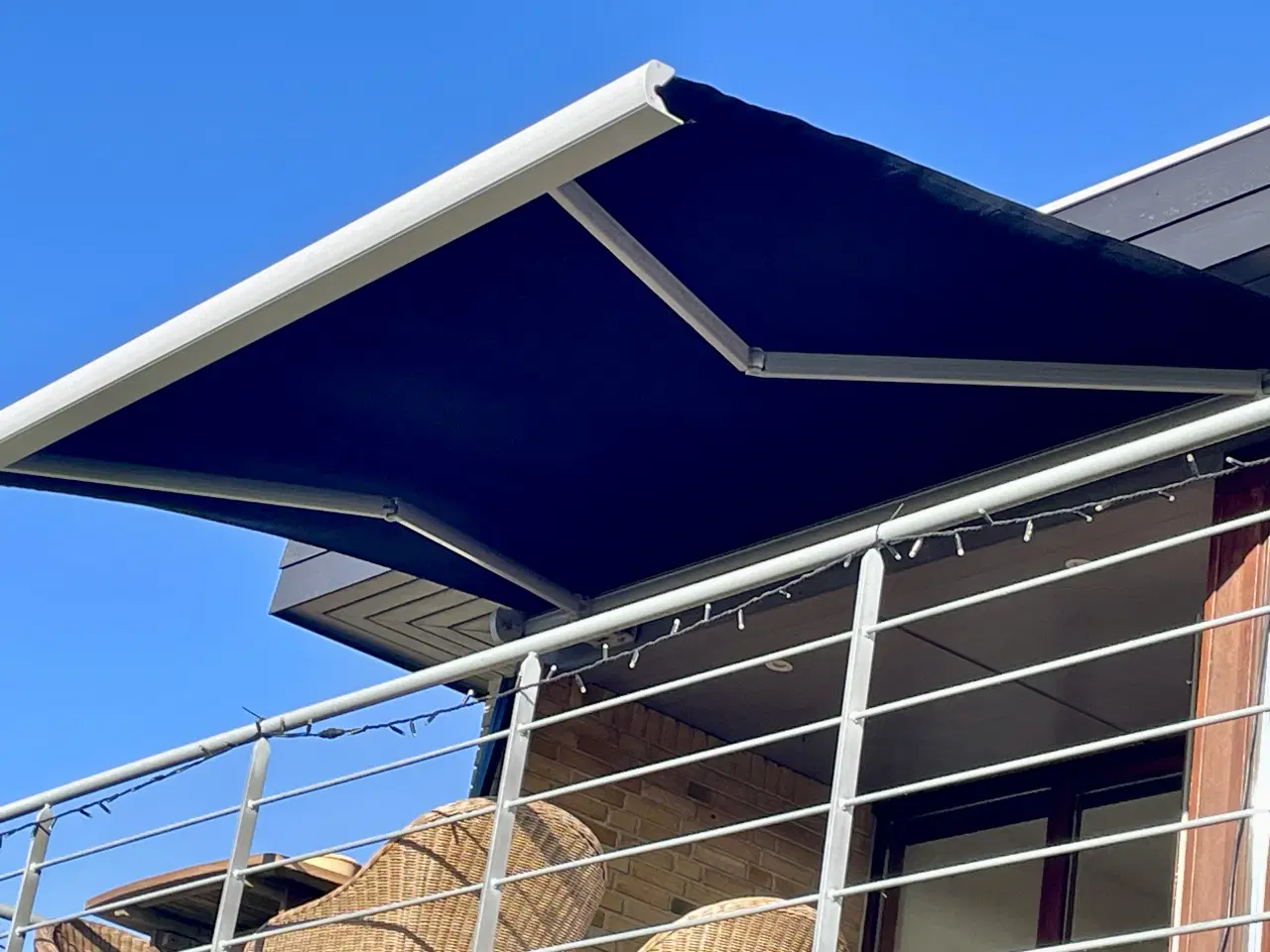 Billede 1 - Amico Sun System markise sort dug