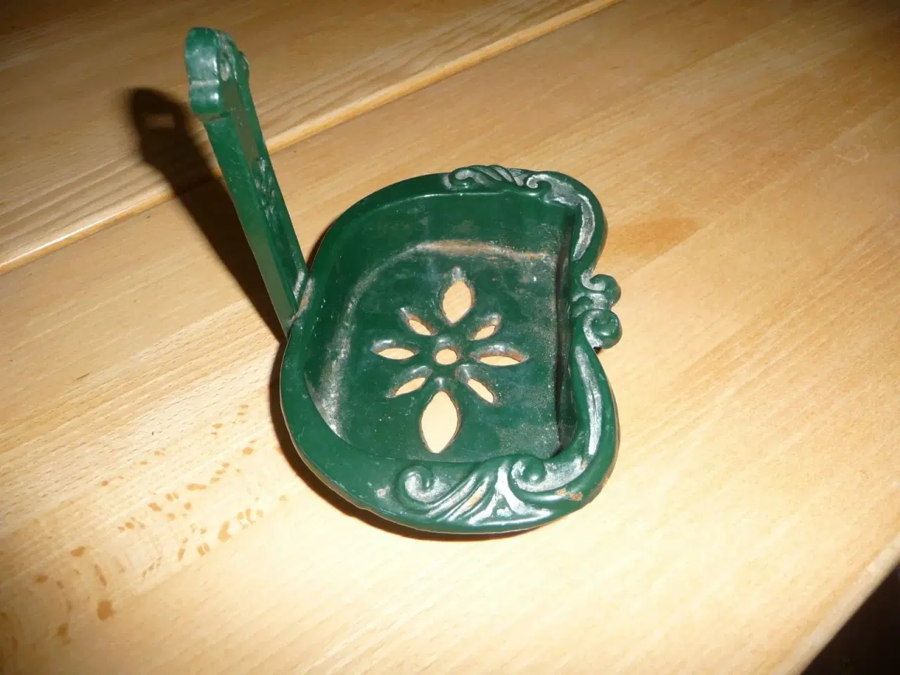 Billede 1 - grøn støbejerns sæbeholder