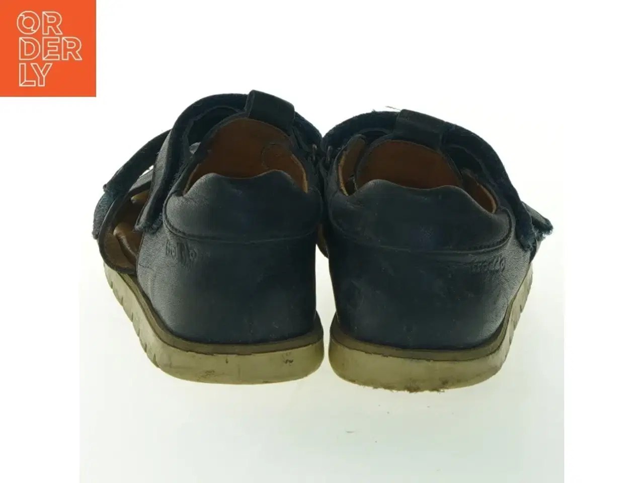 Billede 2 - Brugte børnesandaler (str. 28 )