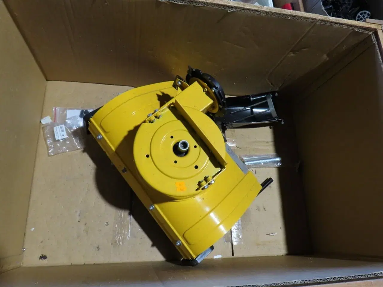 Billede 1 - Sneslynge til fejemaskine